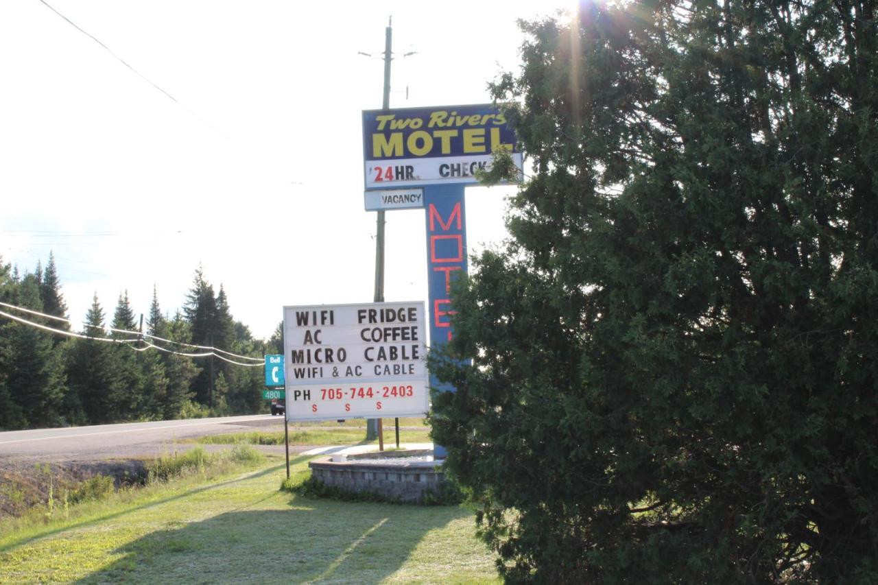 Two Rivers Motel Mattawa Luaran gambar
