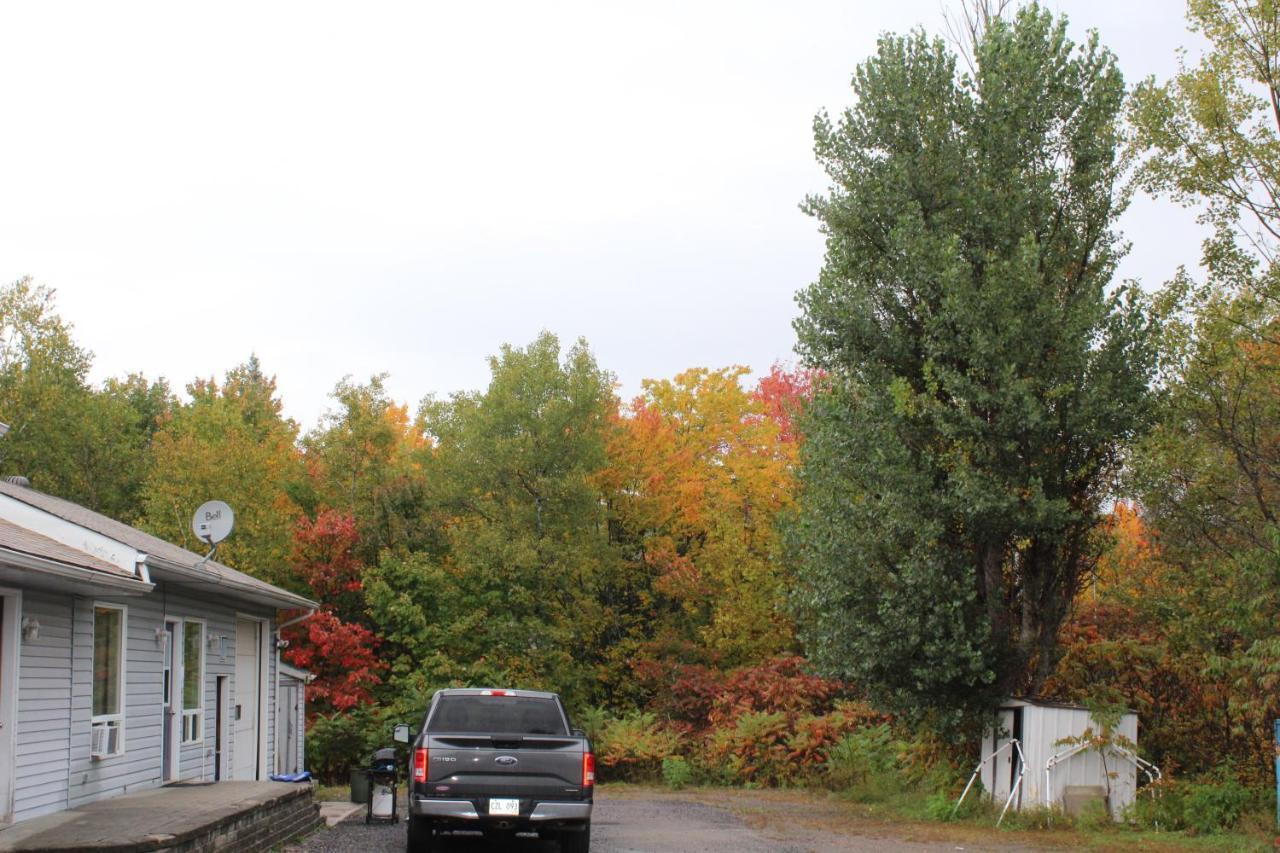 Two Rivers Motel Mattawa Luaran gambar
