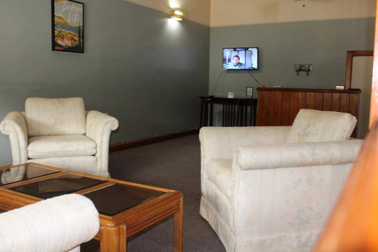 Two Rivers Motel Mattawa Luaran gambar